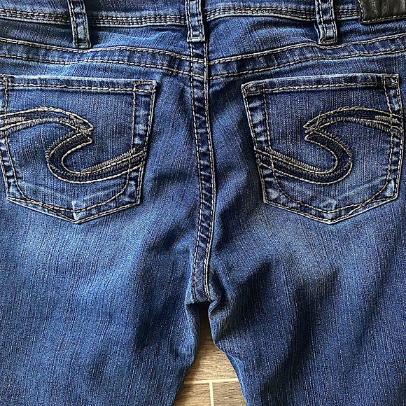 Silver Jeans Suki Mid Rise Boot Cut - Picture 4 of 8